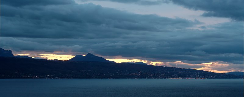 Léman by presque night